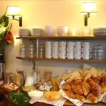 Hotel Marena Paris