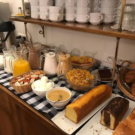 Marena 3* Paris