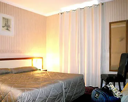 Hotel Marena Paris